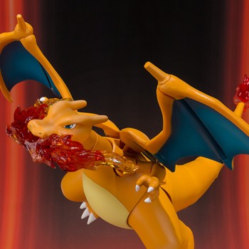 [입고완료] [반다이] S.H.Figuarts 포켓몬스터 리자몽 (혼웹한정)